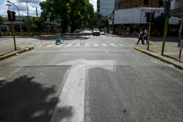 El cambio de mano en Mendoza al 900 marea a los conductores