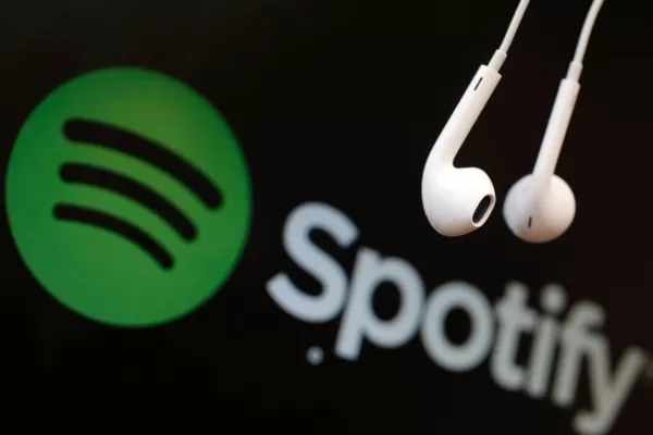 Spotify podría fabricar sus propios parlantes inteligentes