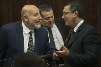 Risas en cuartos intermedios del juicio