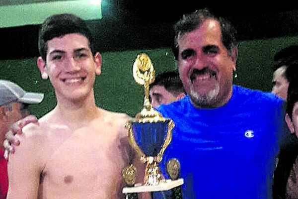 Dentro y fuera de la cancha la mirada es crítica, pero orgullosa