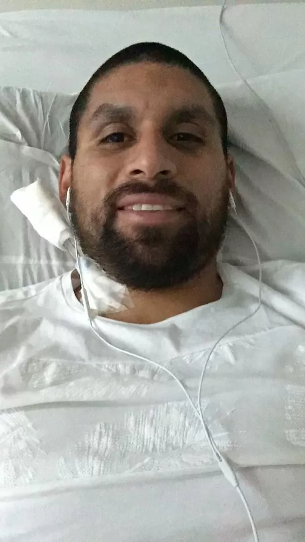 FELIZ. Villagra fue internado ayer en un hospital de Rosario y será operado hoy. twitter @m_carabajal