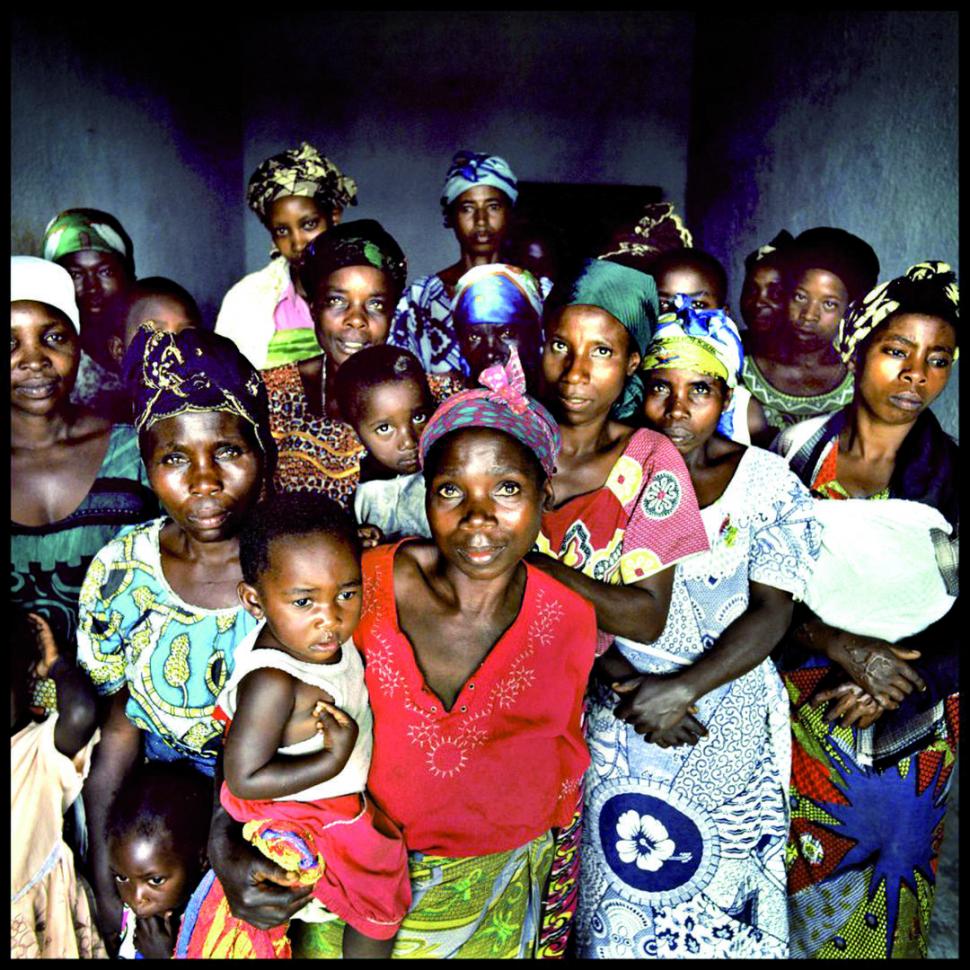 EN EL CONGO. En el enfrentamiento de grupos paramilitares se ha generalizado la violación de las mujeres. NOOR Images
