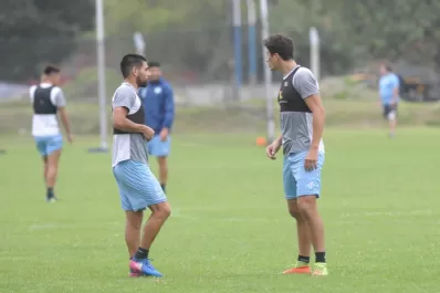 Cristian Villagra regresa a la titularidad tras ser el donante de médula ósea de su hermano