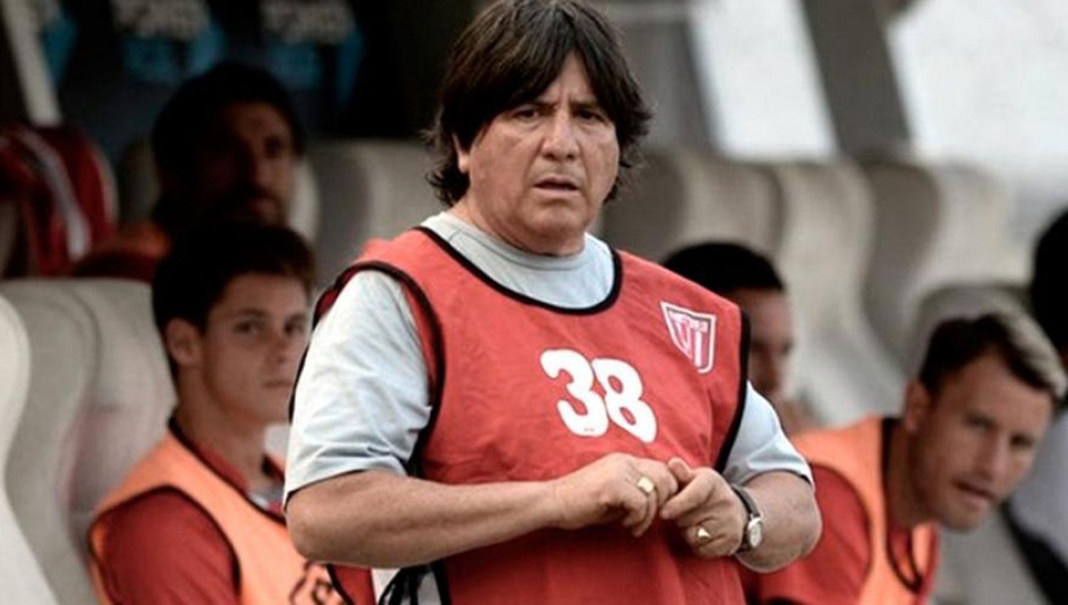 El Brujo se hizo conocido por su colaboración con el plantel de Estudiantes de La Plata. TÉLAM
