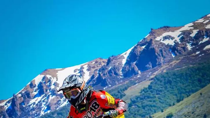 EN CARRERA. Gonzalo está en ascenso. En San Martín de los Andes 2018 se lució con una victoria. one drop-braulio alex