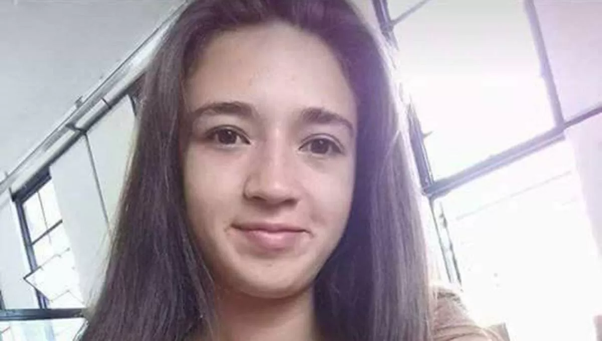 Gisella Nuñes, la adolescente que fue encontrada en un cañaveral a la vera de la Ruta 324. Foto de Facebook.