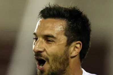 Sacó el plus que muestra en las definiciones mano a mano