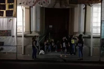 Se levantó la muestra que había sido vandalizada