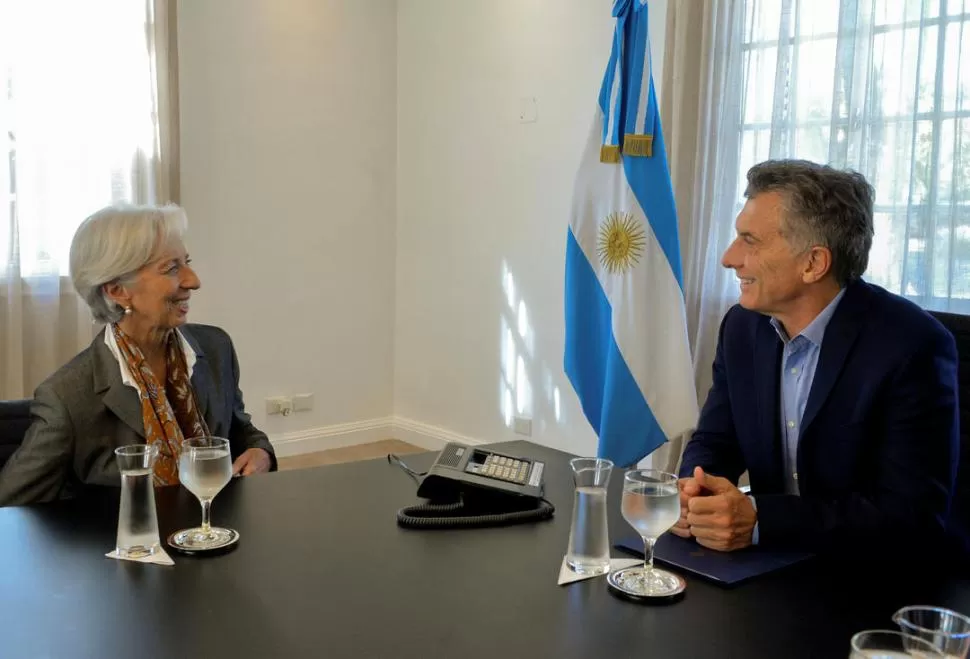 UN ENCUENTRO ESPERADO. Mauricio Macri recibió a la francesa Christine Lagarde en la quinta presidencial. La reunión se extendió por 50 minutos. Reuters