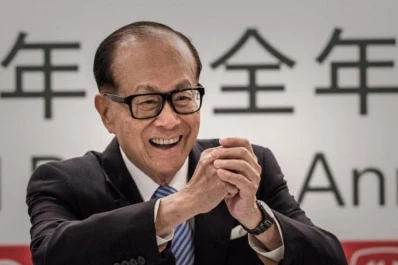 Se jubila el hombre más rico de Hong Kong
