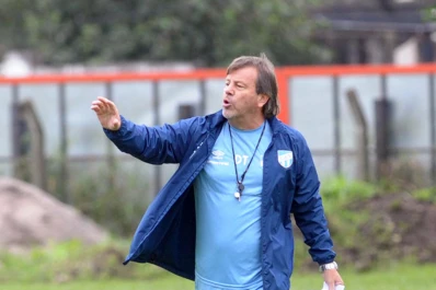 “El campeonato de Atlético es permanecer 10 años en Primera”