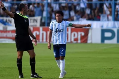 Zielinski prefirió cuidarlo y el Pulga Rodríguez estará entre los suplentes