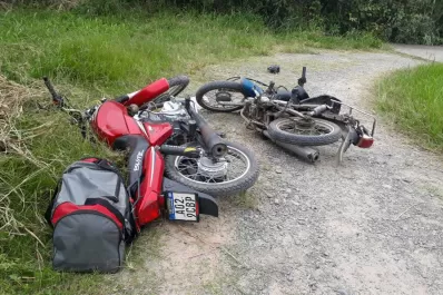 Circulaban en una moto robada, los interceptó la Policía pero lograron escapar