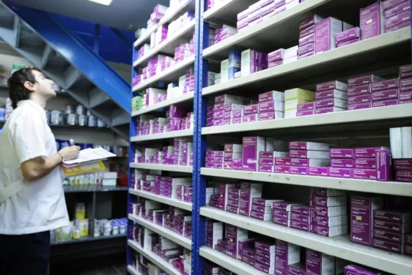 Pende de un hilo la atención a los jubilados en las farmacias
