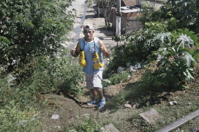 Chupita vive del cartoneo y esta noche será protagonista de la pelea central en Villa Luján