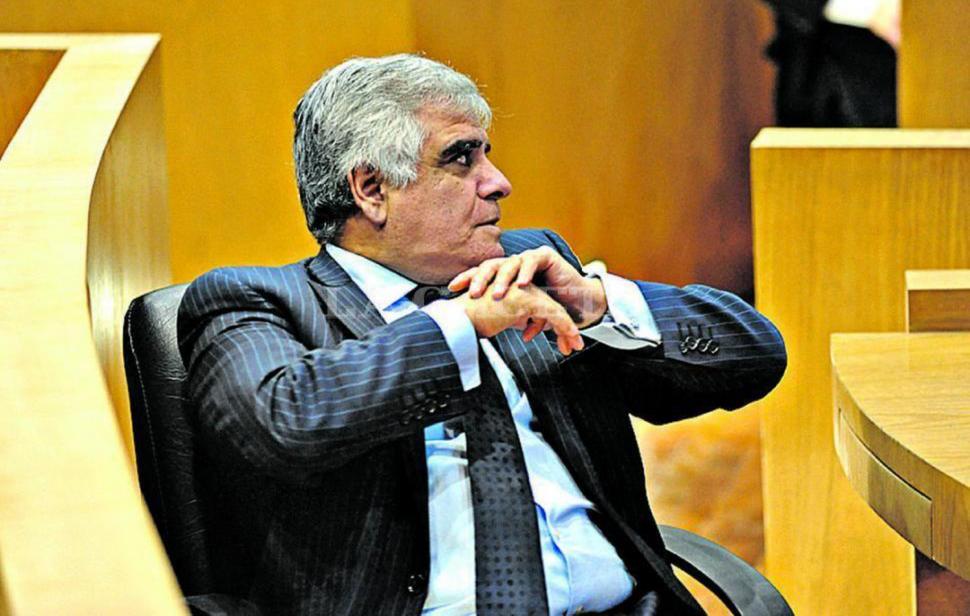 Loza sería suspendido y obligado a donar $ 170.000