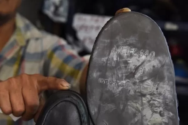 Zapatos a medida, para pisar bien fuerte