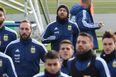 Messi está bien y podrá jugar ante España