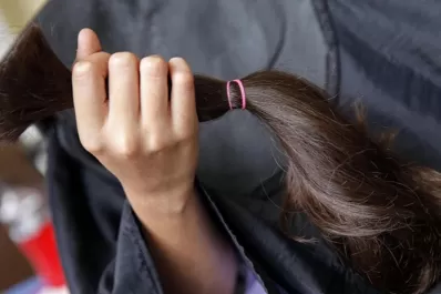 Con un mechoncito de amor podés alegrarles la vida a niñas y mujeres que la están pasando mal