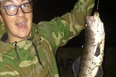 Le quisieron robar el auto, se resistió y lo mataron de un tiro en el pecho