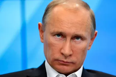 Máxima tensión: en respuesta a represalias, Rusia expulsa 60 diplomáticos de EEUU