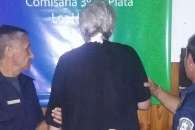 Macabro: un hombre de 52 años mató a machetazos a su madre e hirió a su padre