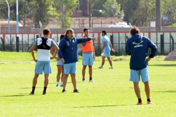 Pese a todo, el Decano sigue agrandándose