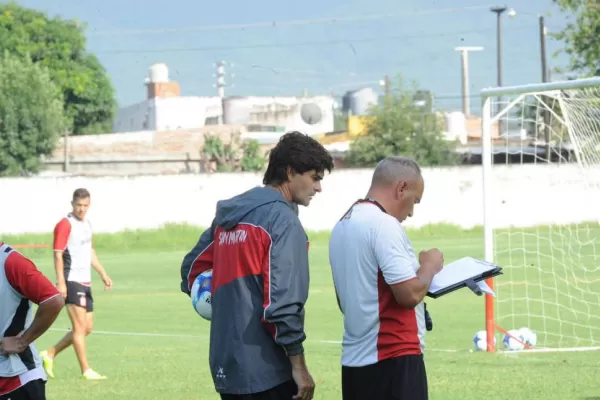 El “Santo” necesita ganar en un estadio donde nadie lo logró en esta temporada