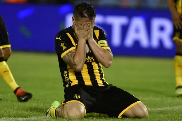 Peñarol perdió ante un equipo que ganó su primer partido en el profesionalismo