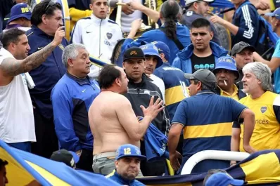 La barra de Boca apretó a los jugadores antes de un partido clave