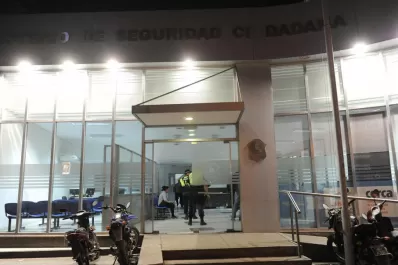 La buscan en dos provincias y cae por una contravención