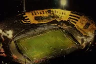 Los hinchas de Peñarol desplegarán La bandera más grande del mundo ante Atlético
