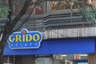 Una heladería fue asaltada dos veces en una semana y sospechan de los mismos ladrones