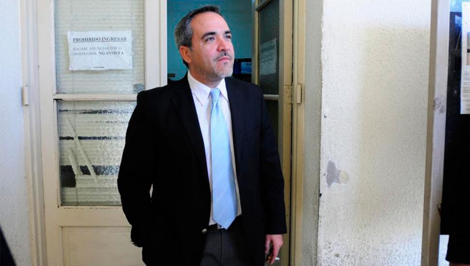 Críticas por la ausencia del fiscal López Ávila en el juicio