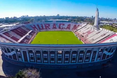 Aterrador: un supuesto fantasma asusta a un guardia de seguridad en la cancha de Huracán