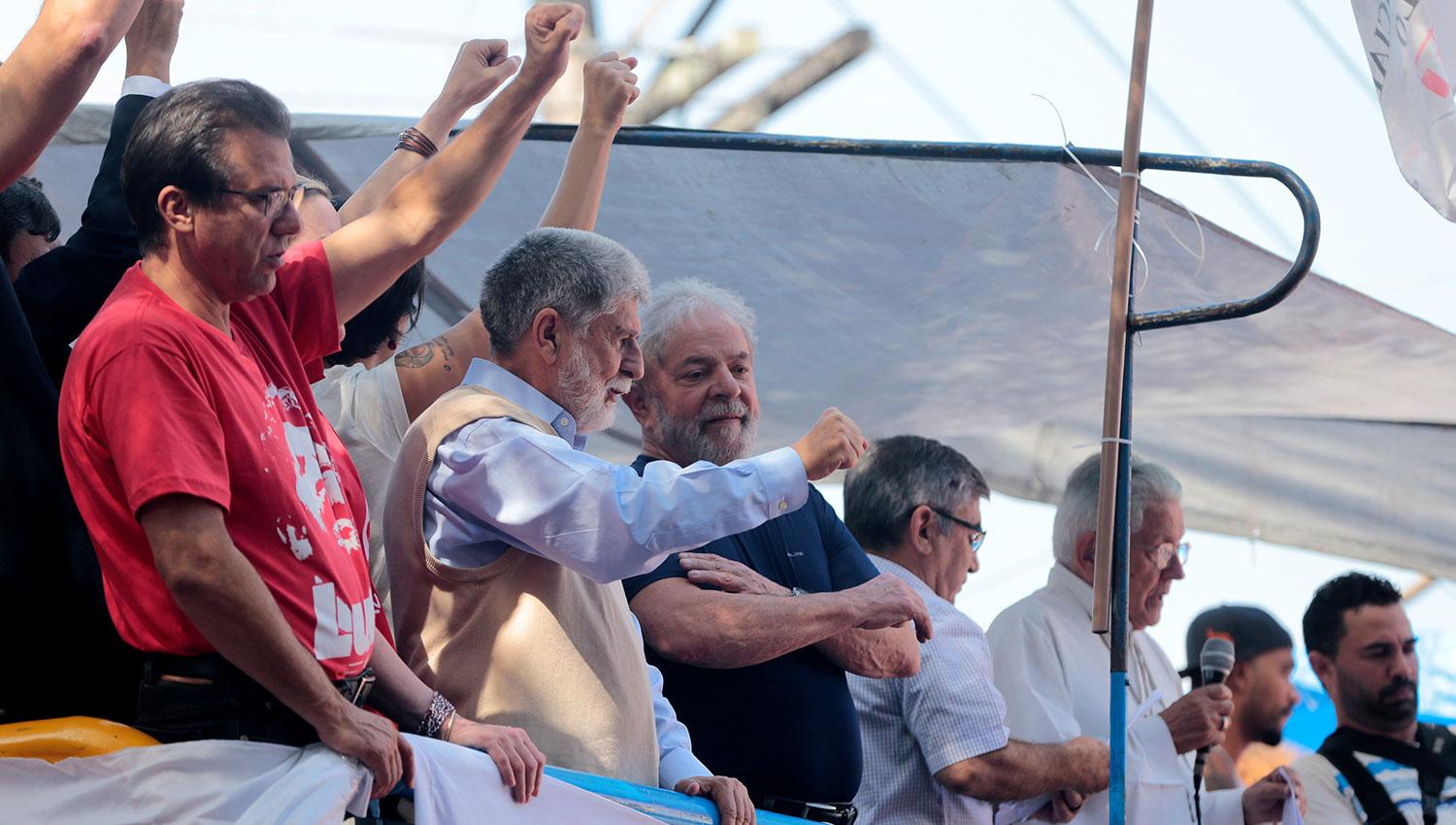 Lula se mostró emocionado durante el acto realizado esta mañana. REUTERS