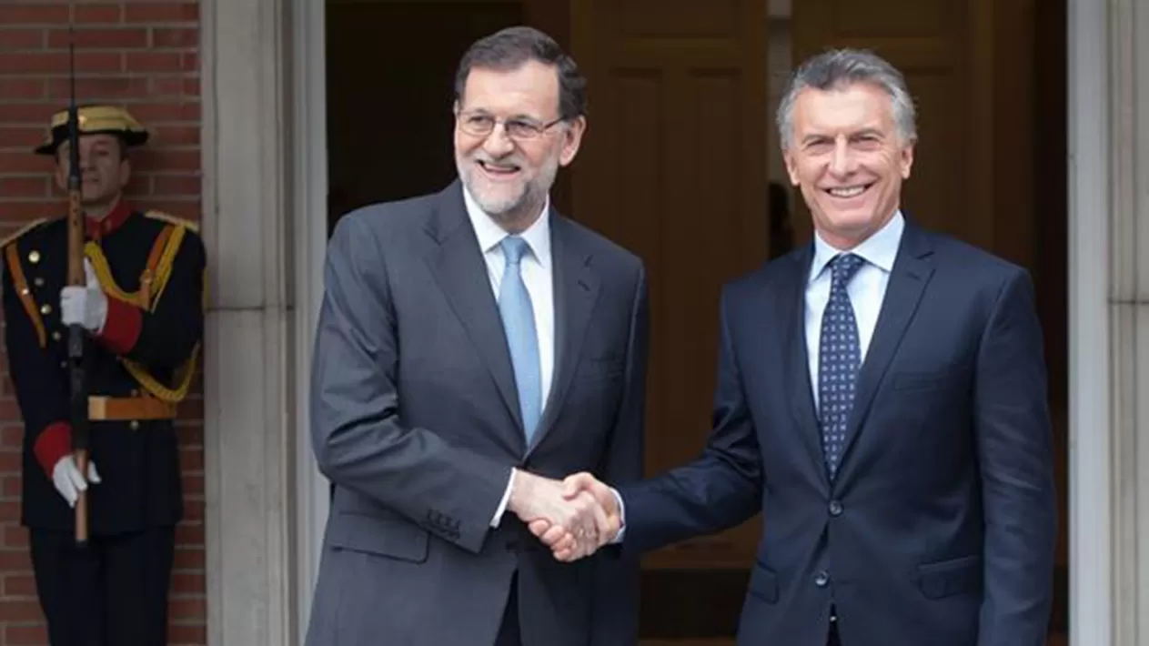 Mariano Rajoy mantiene una buena relación desde hace mucho tiempo con Mauricio Macri. ARCHIVO LA GACETA