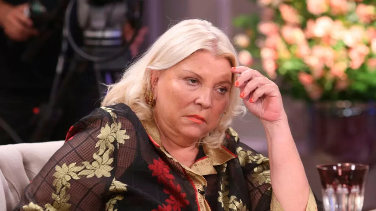 Carrió continúa embistiendo contra Lorenzetti, el titular de la Corte