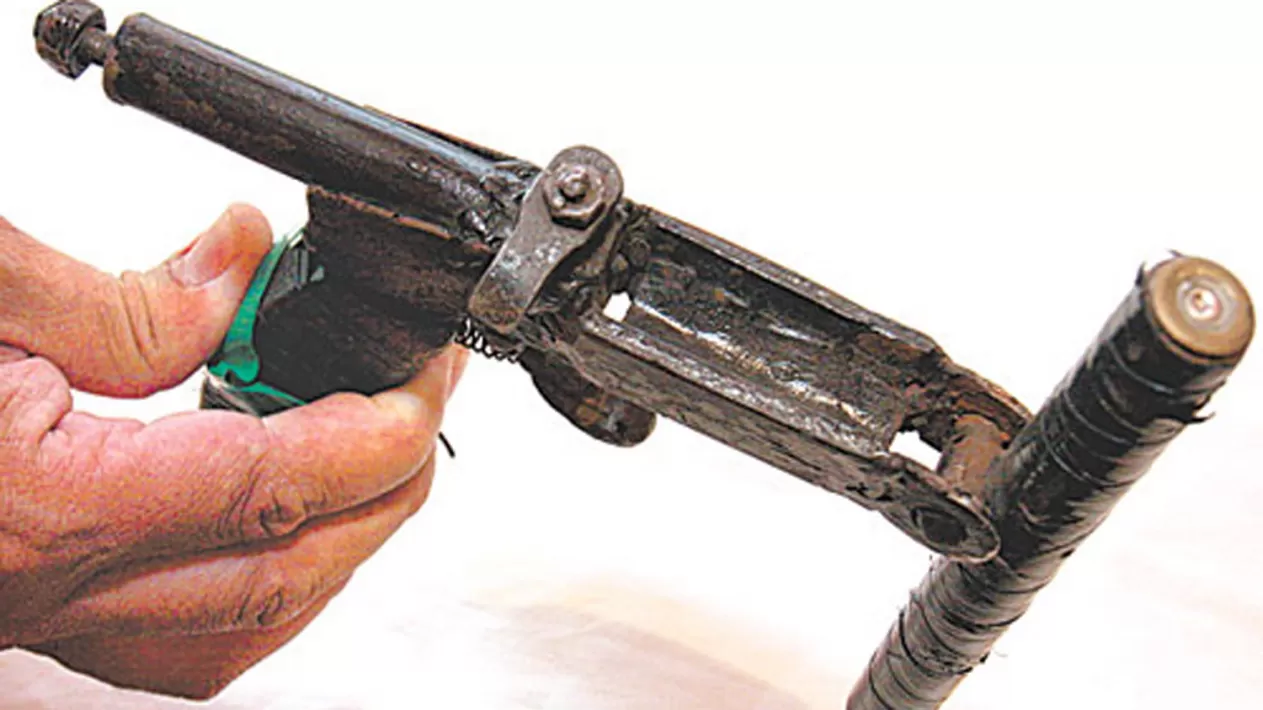 TUMBERA. Imagen de un arma de fabricación casera. ARCHIVO