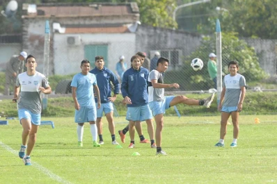 Ya que no pudo con Newell’s, el “Decano” va por el “Lobo”