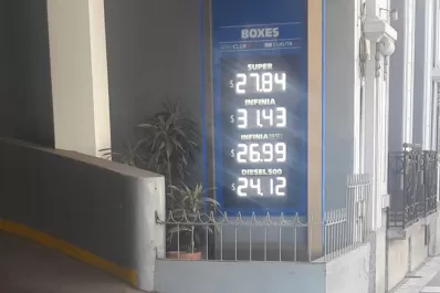 Nuevo golpe al bolsillo: YPF volvió a subir los precios de sus combustibles