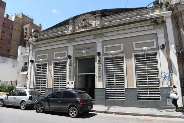 La interventora del IPV se autolimita y elimina la entrega discrecional de casas