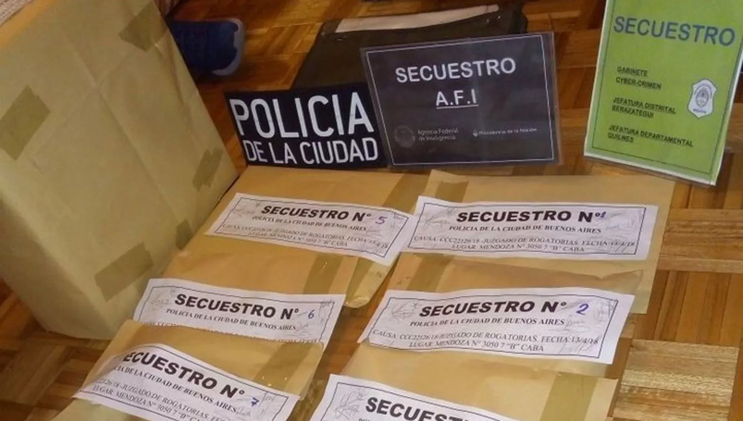 OPERATIVO. La Justicia realizó un allanamiento en un hotel alojamiento en Buenos Aires y secuestró documentación. FOTO TOMADA DE CLARÍN