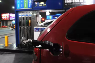 Nuevos aumentos de combustibles: ¿cuánto cuesta llenar el tanque en Tucumán?