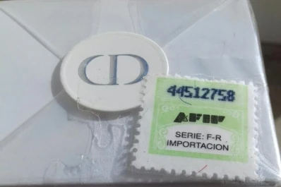 La Aduana, sin las estampillas que se colocan en los productos