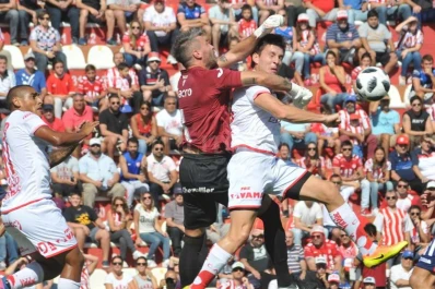 A puro gol, Tigre le arruinó el cumpleaños a Unión