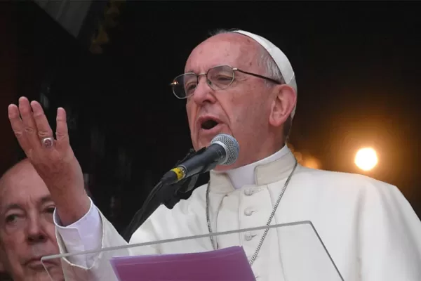 El papa Francisco reclamó una acción común por la paz en Siria