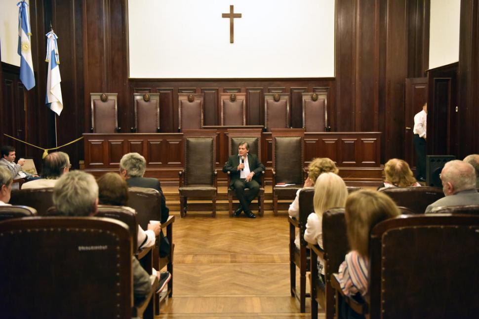 El presidente de la Corte pide 80 jueces más