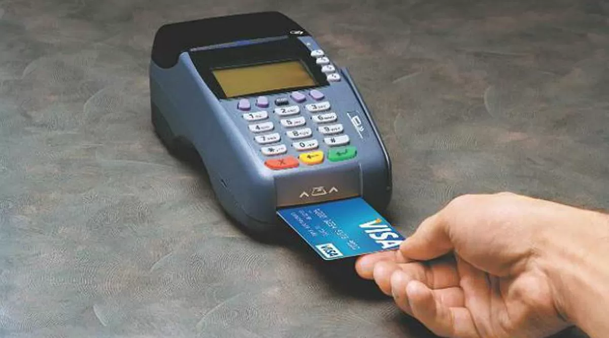 Los bancos sugieren apelar a la tarjeta de débito para mitigar efectos del paro