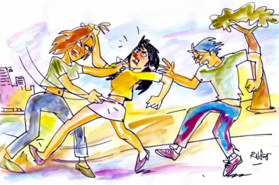 Una joven fue apuñalada en el tórax y su pareja atacó a golpes a la agresora